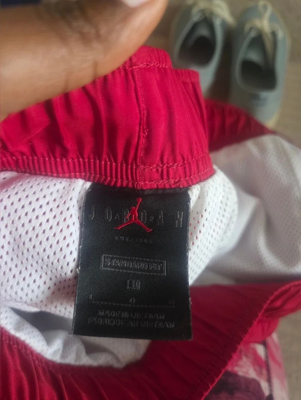 Jordan Men's Red Swim Trunks Shorts Size Large Mesh Lined Drawstring Athletic